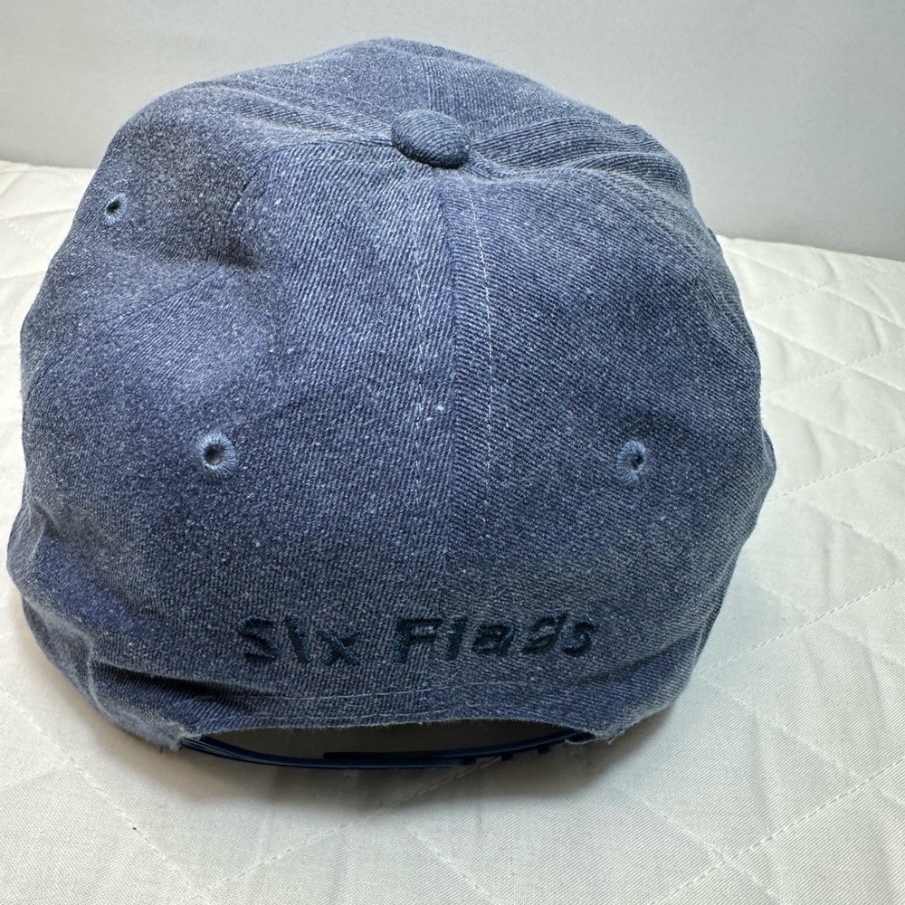 Looney Tunes Cap Hat Embroidered Six Flags Blue Adjustable Snap Cotton Canvas - Picture 4 of 6
